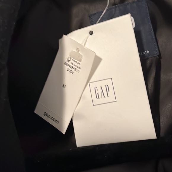 Gap women’s NWT Black Wool Coat snap front, size Medium - Picture 7 of 8